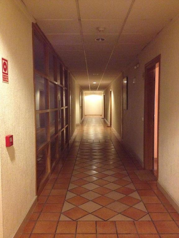 Apartamentos Turisticos Puerta De León Kültér fotó