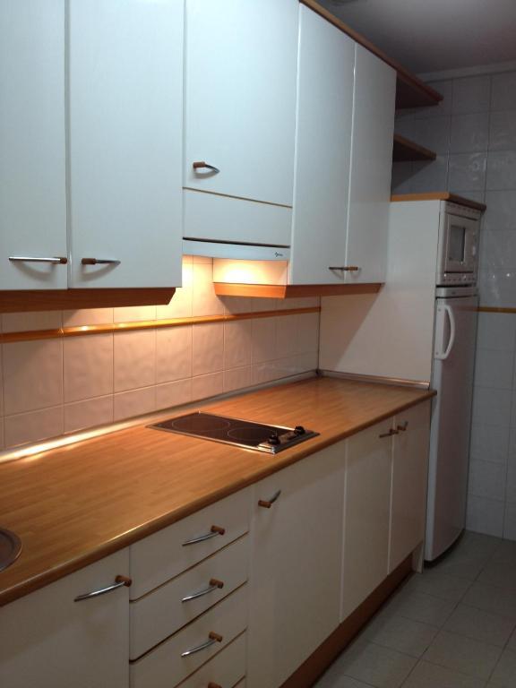 Apartamentos Turisticos Puerta De León Kültér fotó