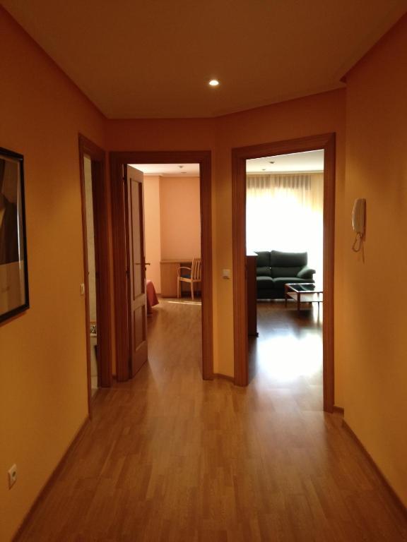 Apartamentos Turisticos Puerta De León Szoba fotó