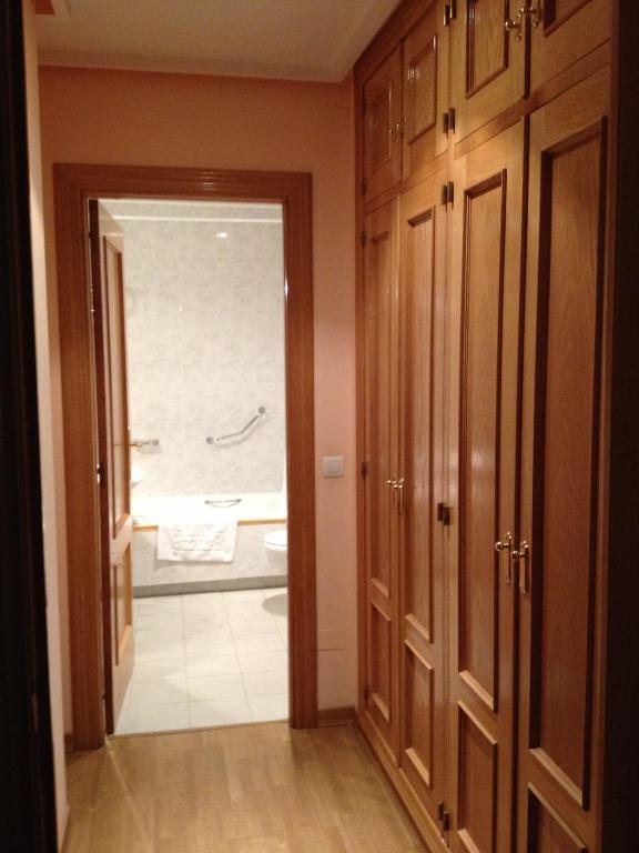 Apartamentos Turisticos Puerta De León Szoba fotó